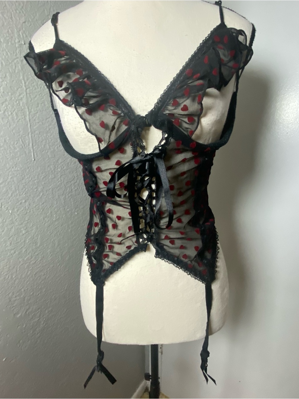 Vintage Escanté Black & Red Heart Open Bust Ruffle Corset Top Size S/M